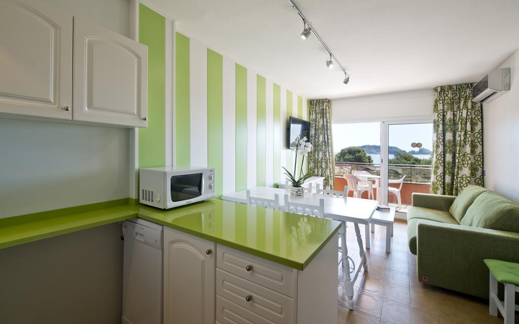 Apartamentos Salles Beach L'Estartit Cameră foto