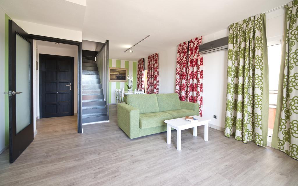 Apartamentos Salles Beach L'Estartit Cameră foto